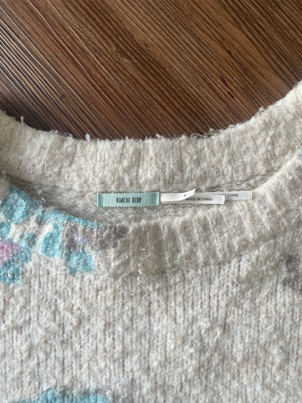 Medium Women’s Kimchi Blue Cream Floral Bell Sleeve Sweater