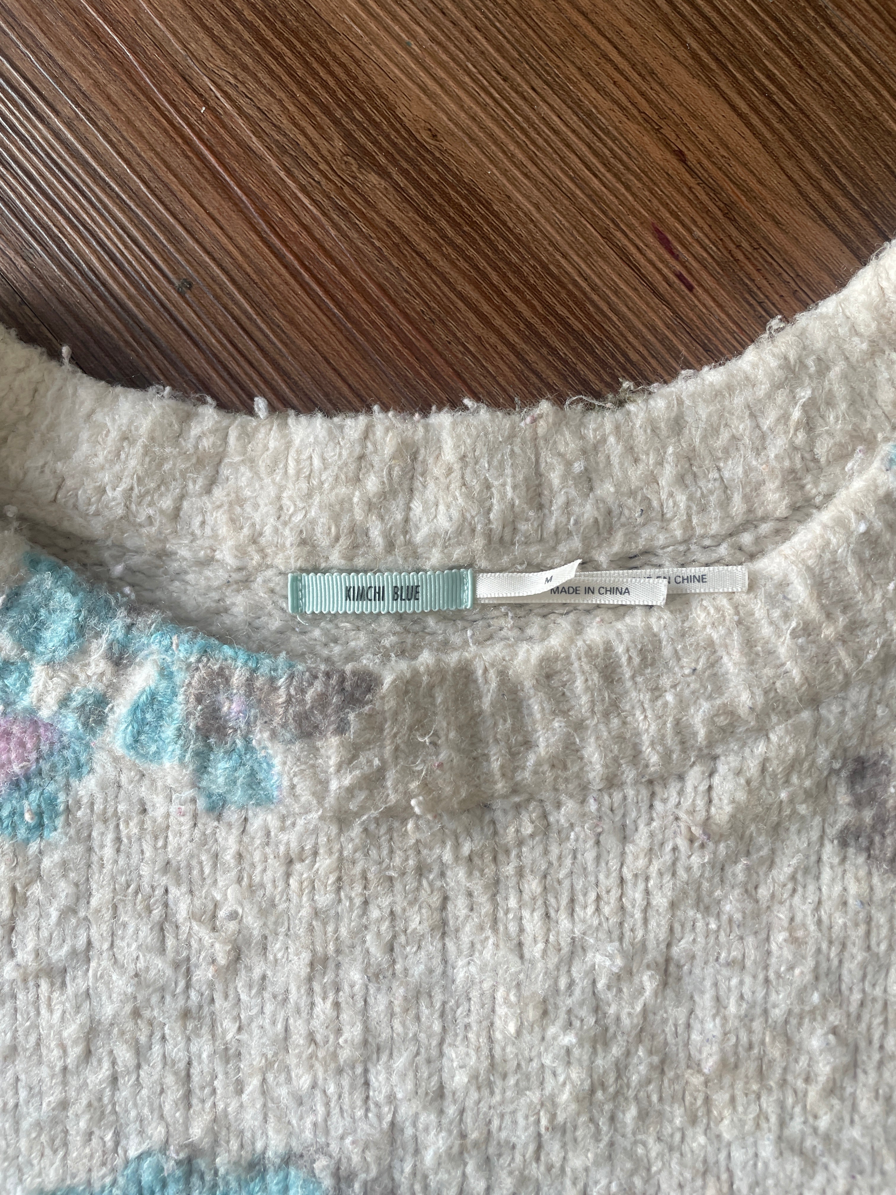 Medium Women’s Kimchi Blue Cream Floral Bell Sleeve Sweater