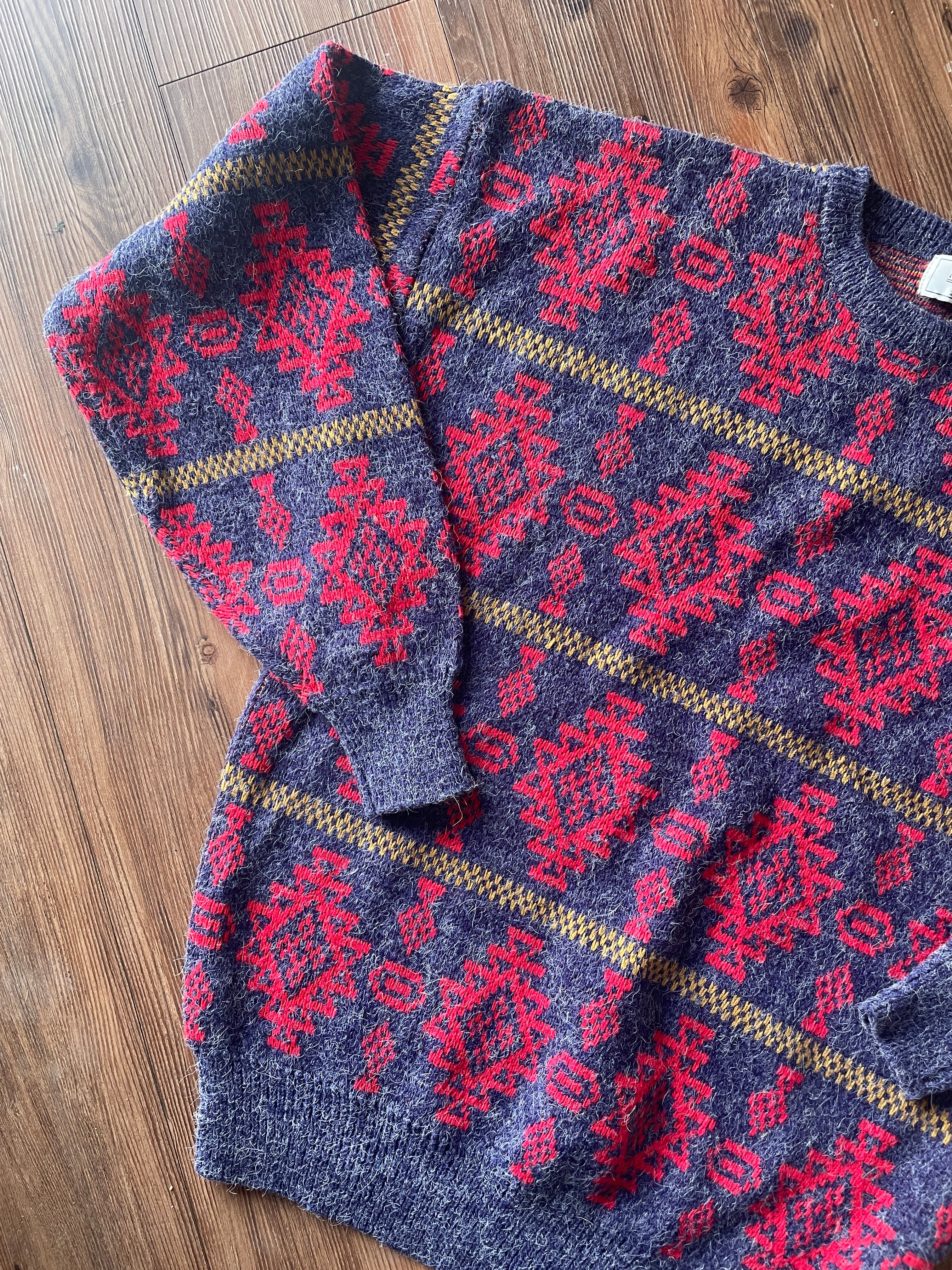 Large The Sears Men’s Store Vintage Navy Blue and Red 90s Geometric Knit Sweater