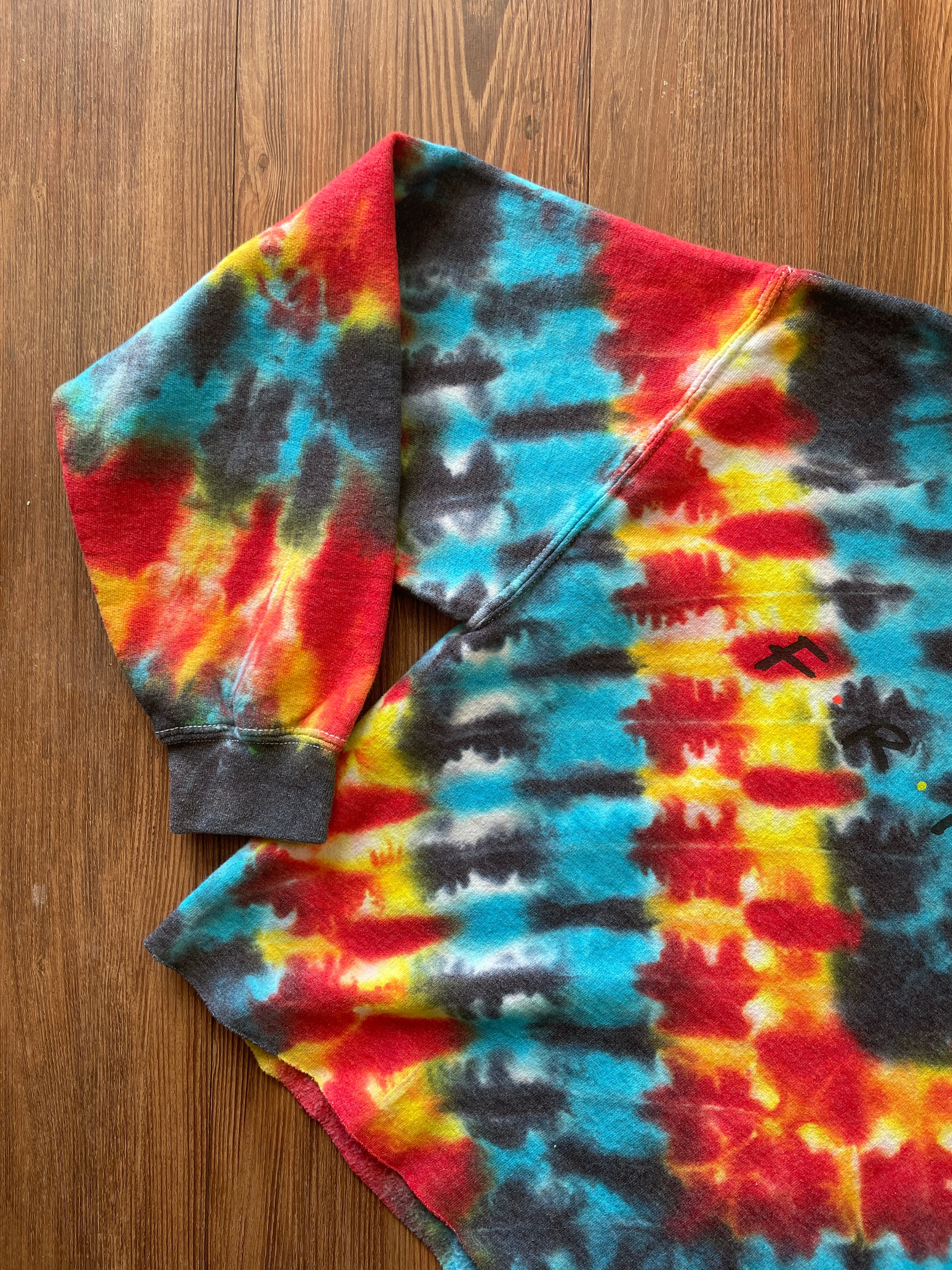 MEDIUM Women's Friends Red, White, Yellow, and Black Tie Dye Cropped Crewneck Sweatshirt