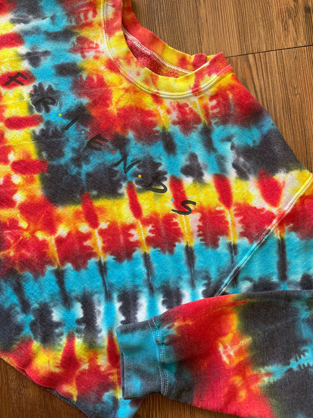 MEDIUM Women's Friends Red, White, Yellow, and Black Tie Dye Cropped Crewneck Sweatshirt