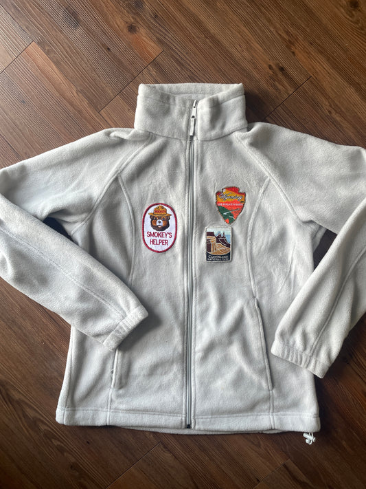 Medium Women's Columbia Jacket with Sewn-On Outdoor Patches