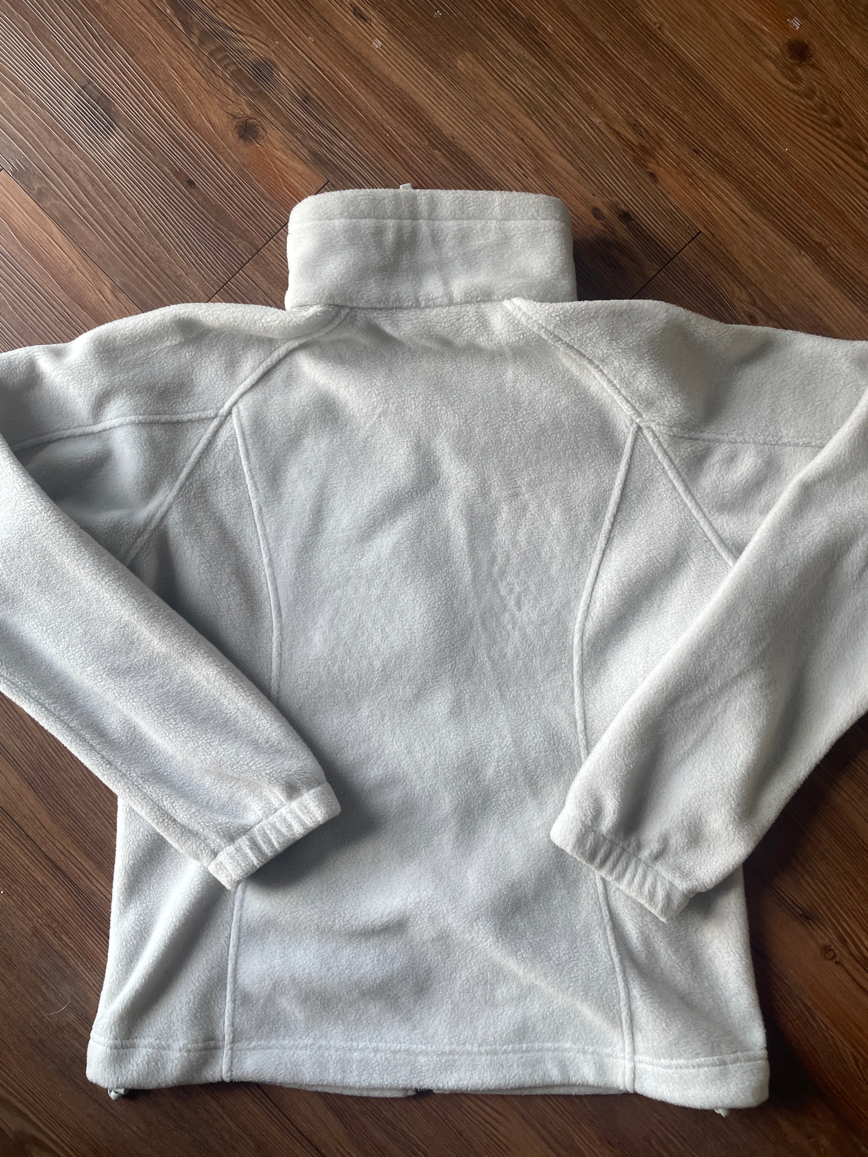 Medium Women's Columbia Jacket with Sewn-On Outdoor Patches
