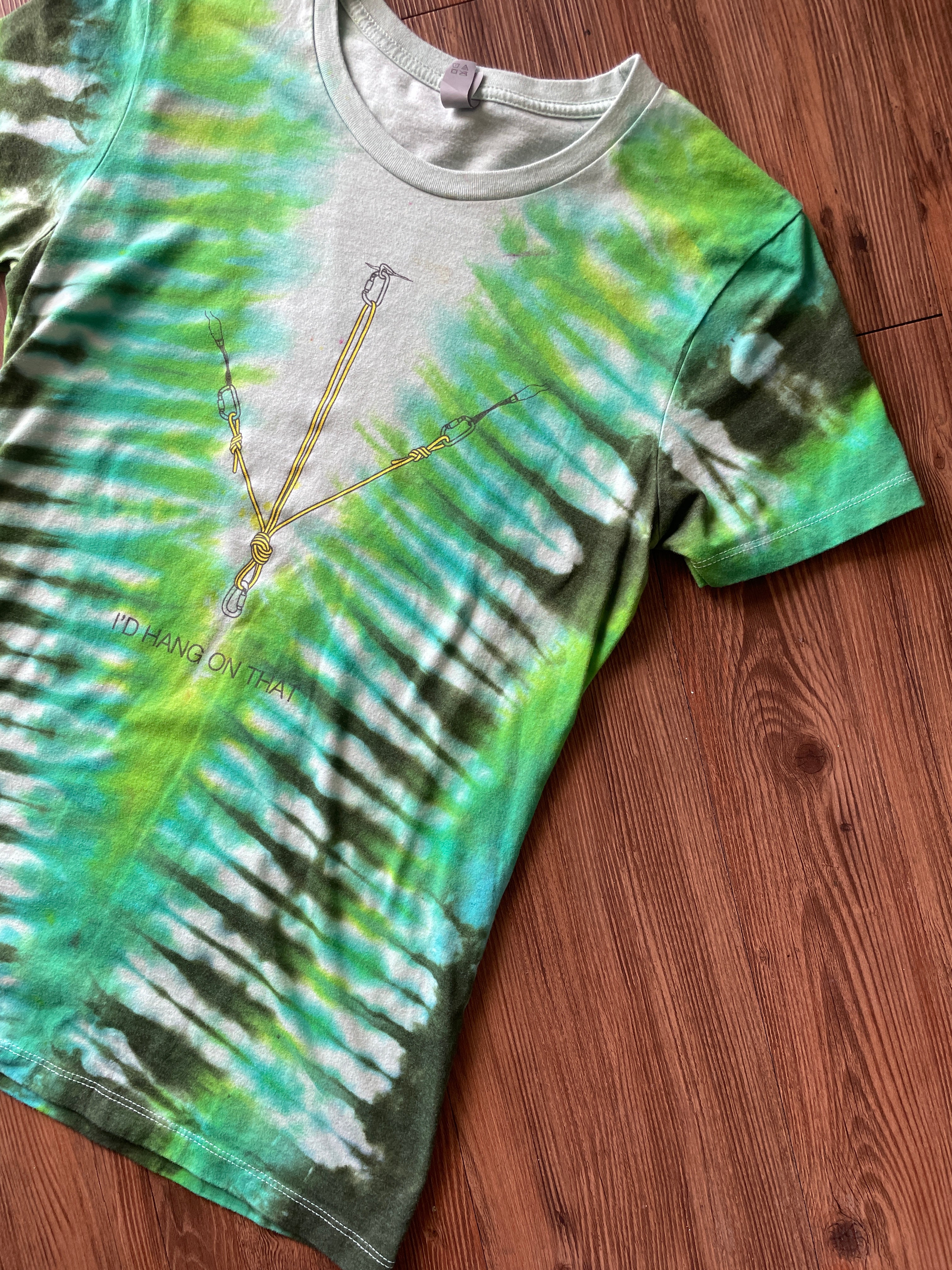 LARGE Women’s Petzl I'd Hang On That Rock Climbing Anchor Tie Dye T-Shirt | Shades of Green V-Pleated Tie Dye Short Sleeve Top