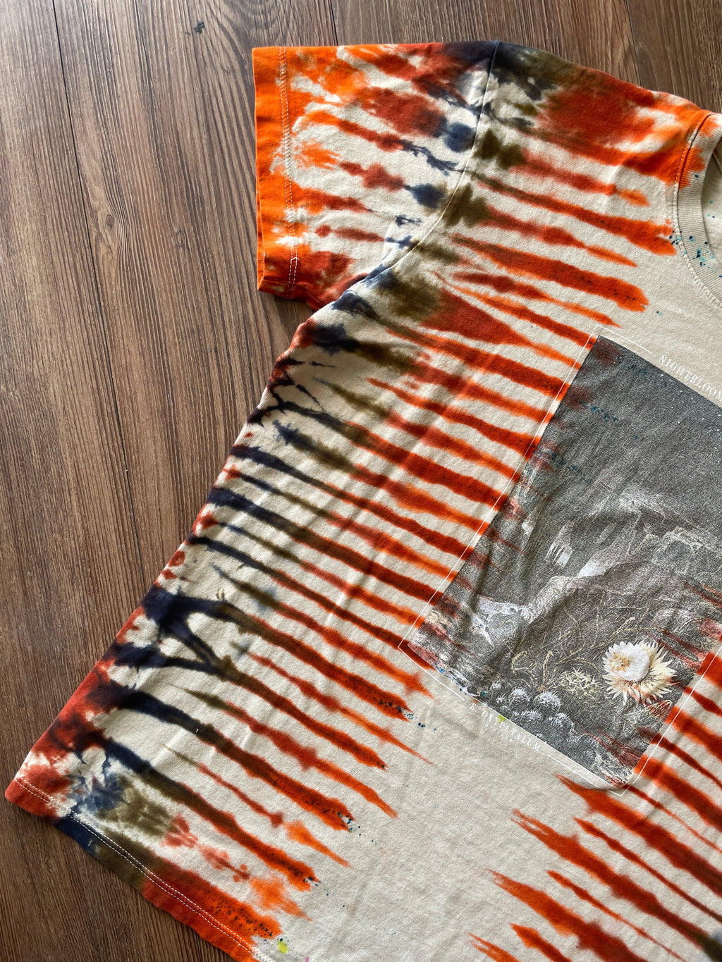 LARGE Women's (Junior's) Night Blooming Cereus Desert Landscape Tie Dye T-Shirt | Earth Tones Pleated Tie Dye Short Sleeve Top