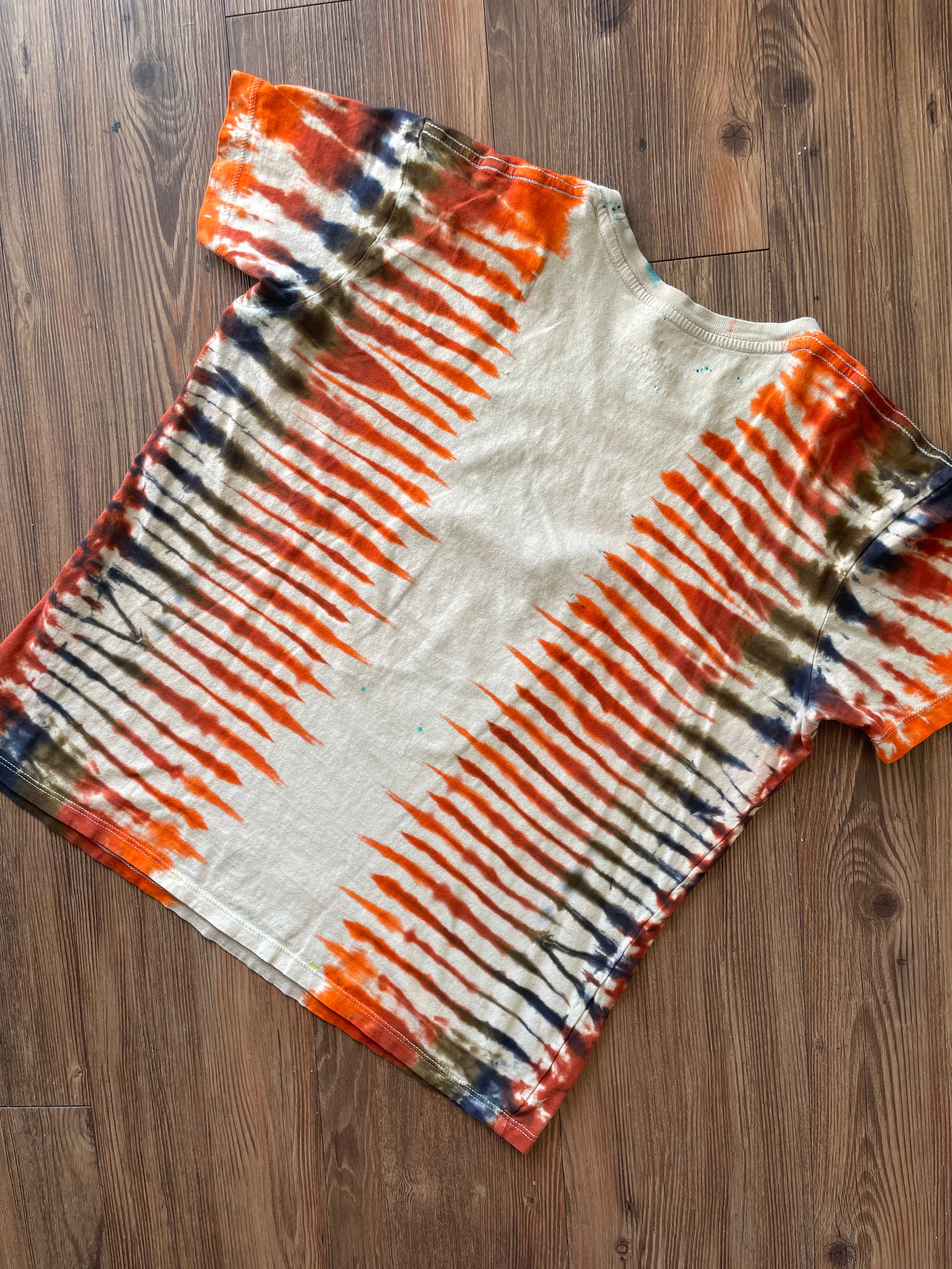 LARGE Women's (Junior's) Night Blooming Cereus Desert Landscape Tie Dye T-Shirt | Earth Tones Pleated Tie Dye Short Sleeve Top