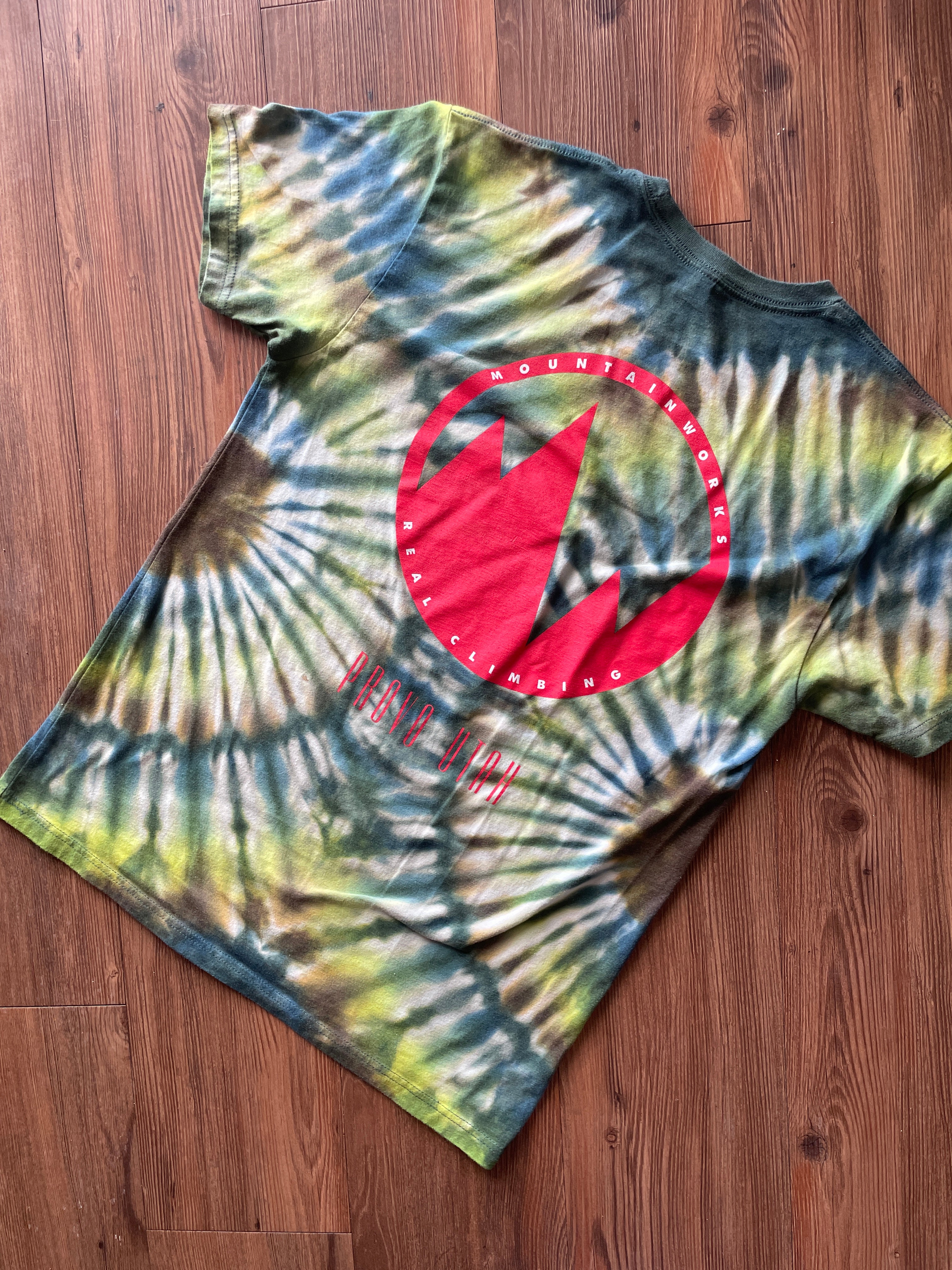 Medium Men’s Mountain Works (Provo, Utah) Handmade Tie Dye T-Shirt | Green, Blue, and Brown Pleated Tie Dye Short Sleeve