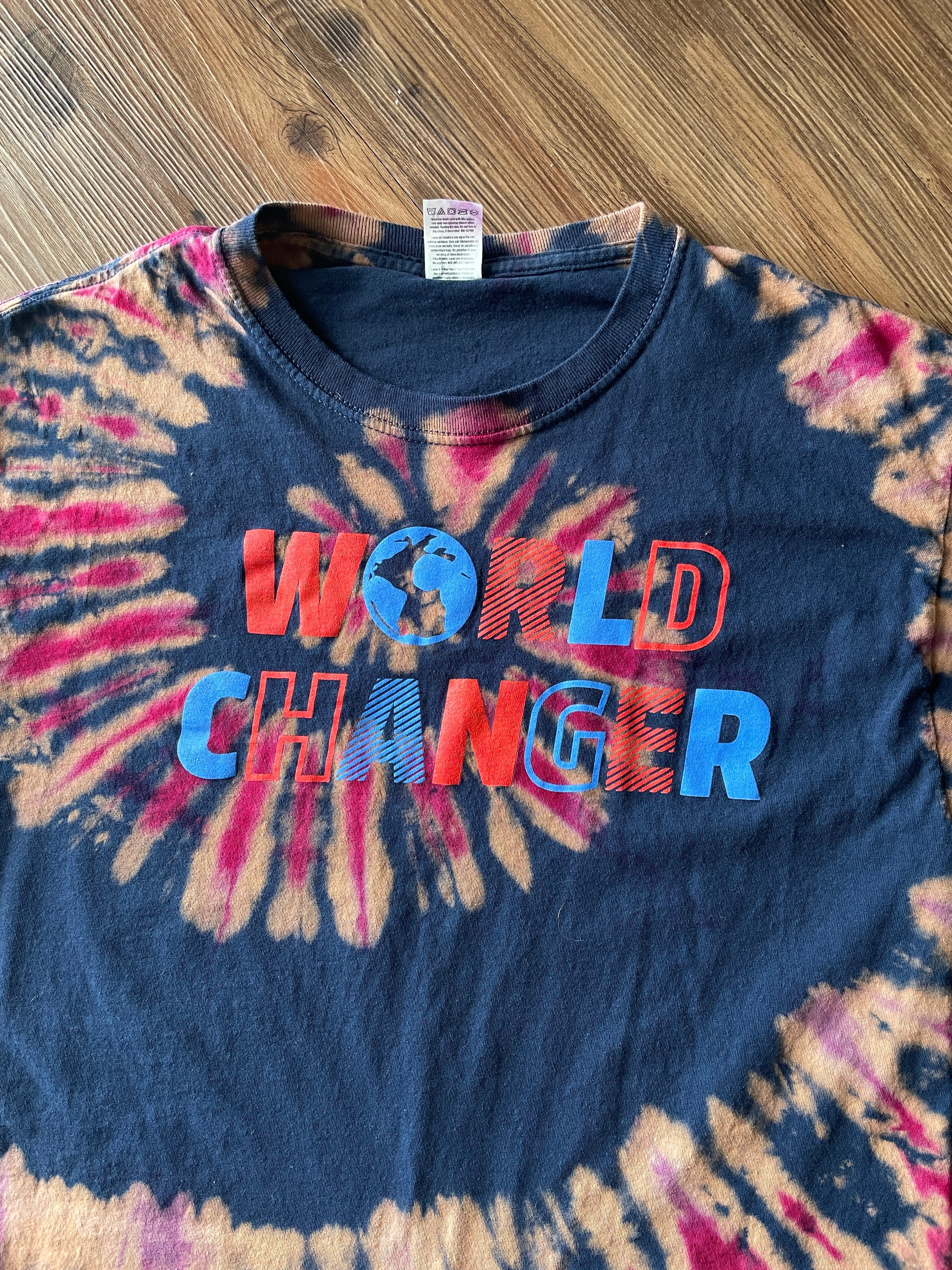 MEDIUM Men’s World Changer Reverse Tie Dye T-Shirt | Blue, Pink, and Red Spiral Tie Dye Short Sleeve Top