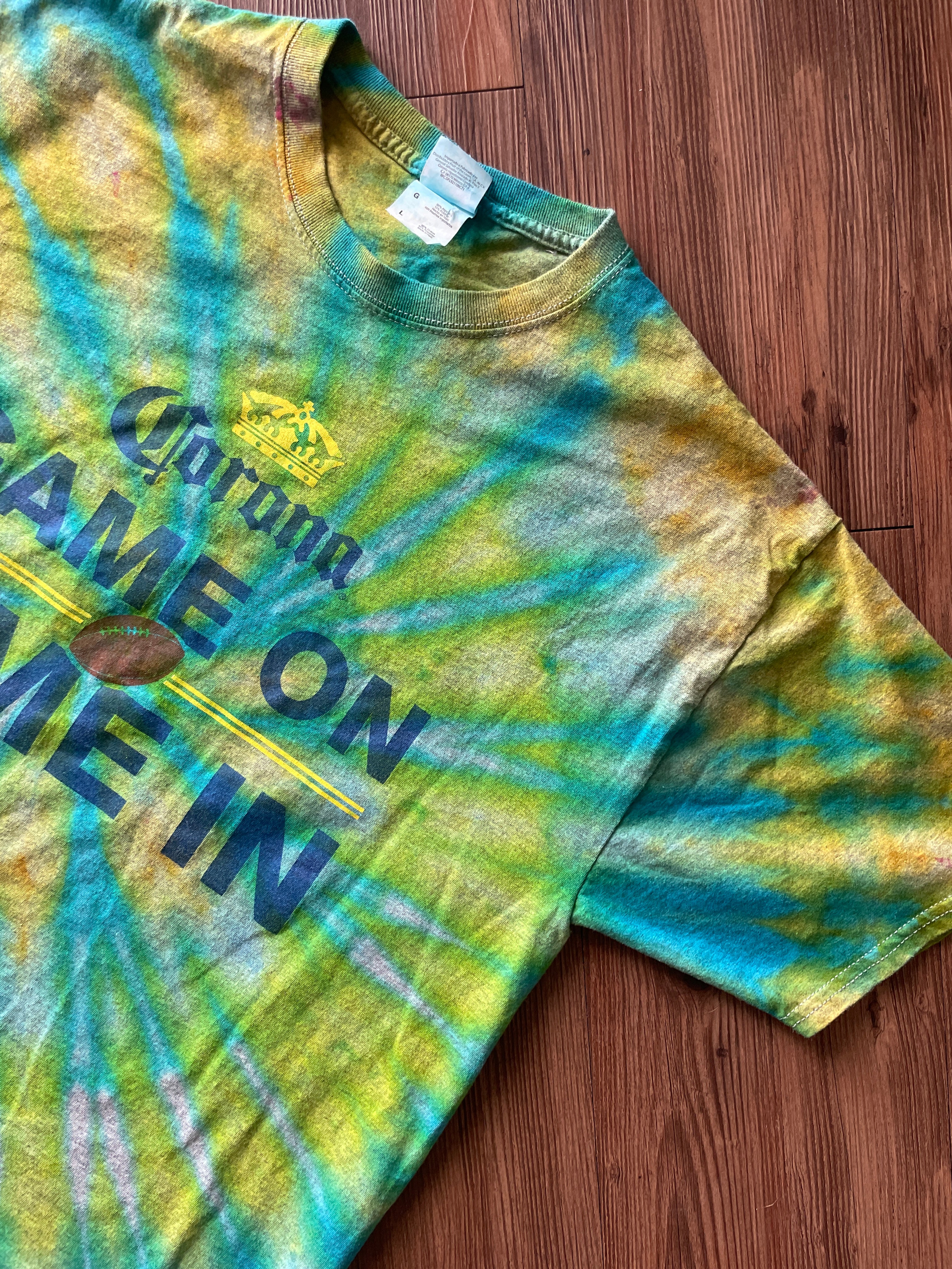 Large Men’s Corona Game On, Lime In Tie Dye T-Shirt | Shades of Blue and Green Spiral Tie Dye Short Sleeve Top
