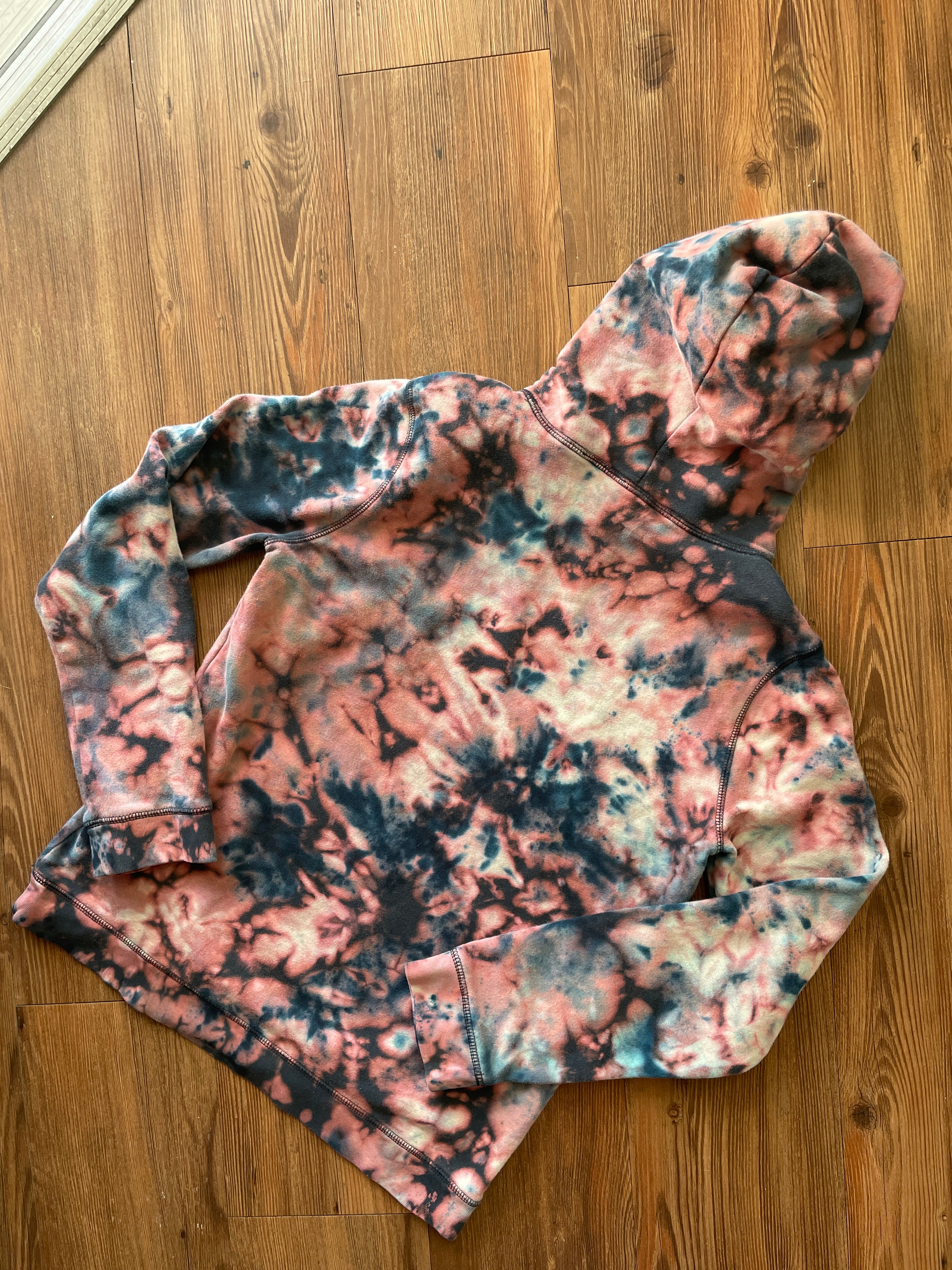MEDIUM Women's Land's End Shades of Blue Galaxy Reverse Tie Dye Hoodie