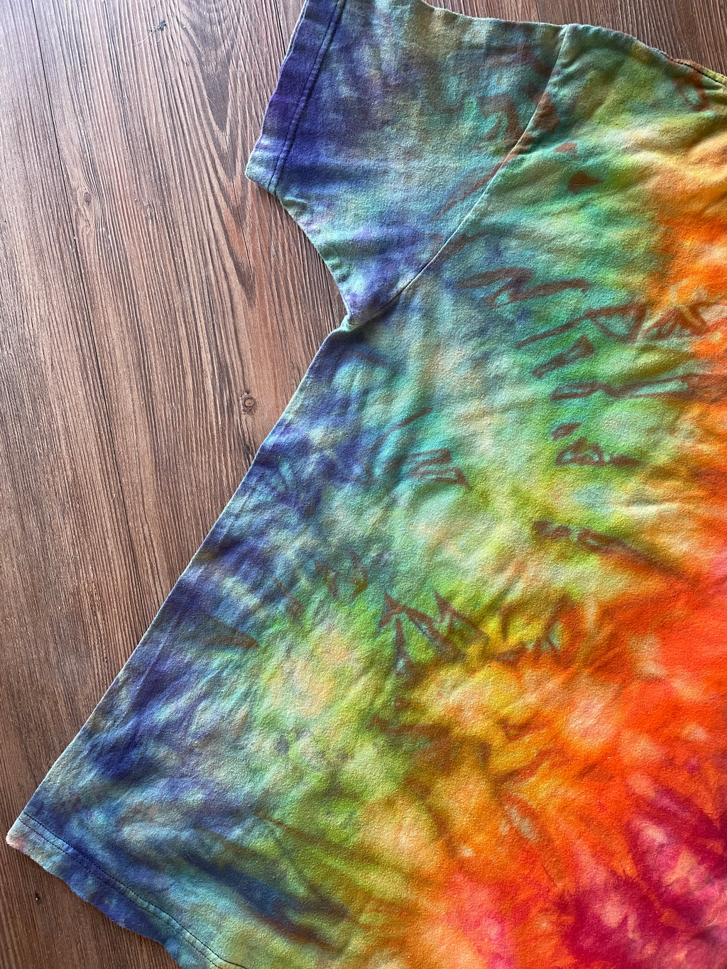 Large Men’s Dunder Mifflin Parkour Handmade Tie Dye T-Shirt | The Office Rainbow Reverse Galaxy Short Sleeve