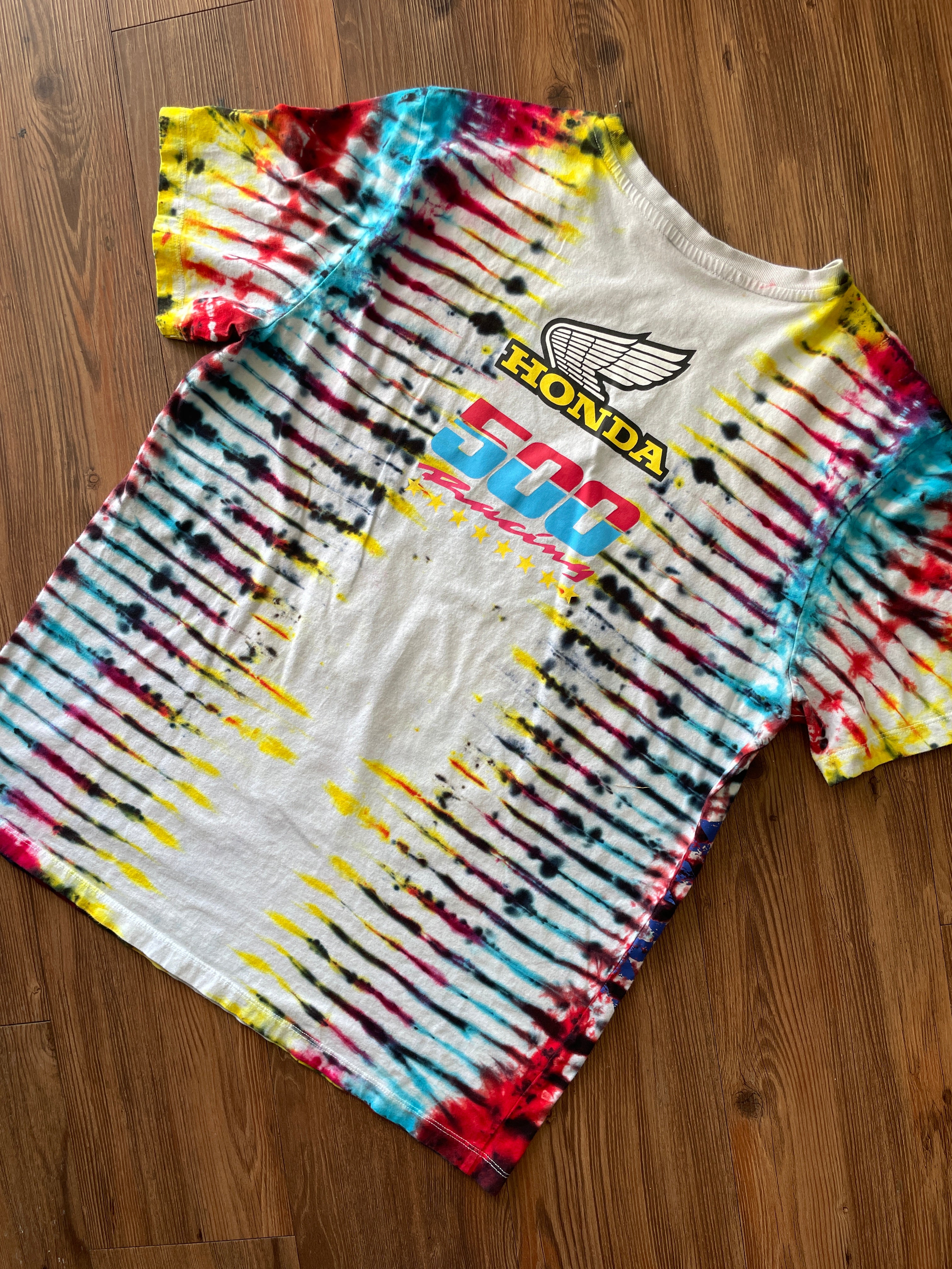 LARGE Men’s Honda Racing Motorcycle Tie Dye T-Shirt | Blue, Pink, Yellow, and Black Pleated Tie Dye Short Sleeve Top
