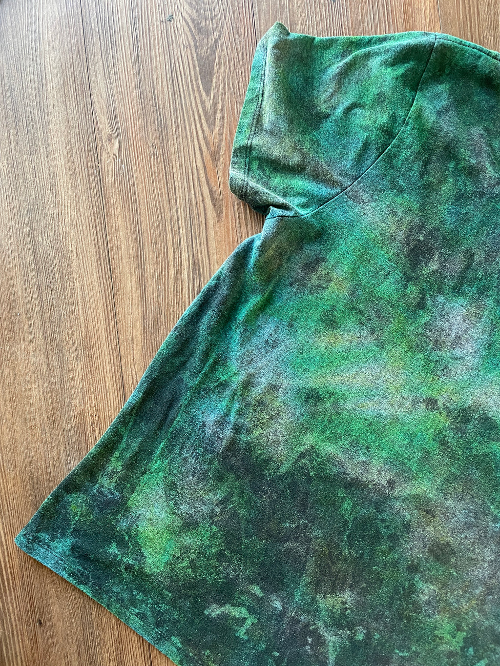 Medium Men’s Pizza Planet Handmade Tie Dye T-Shirt | Black and Green Toy Story Reverse Galaxy Short Sleeve