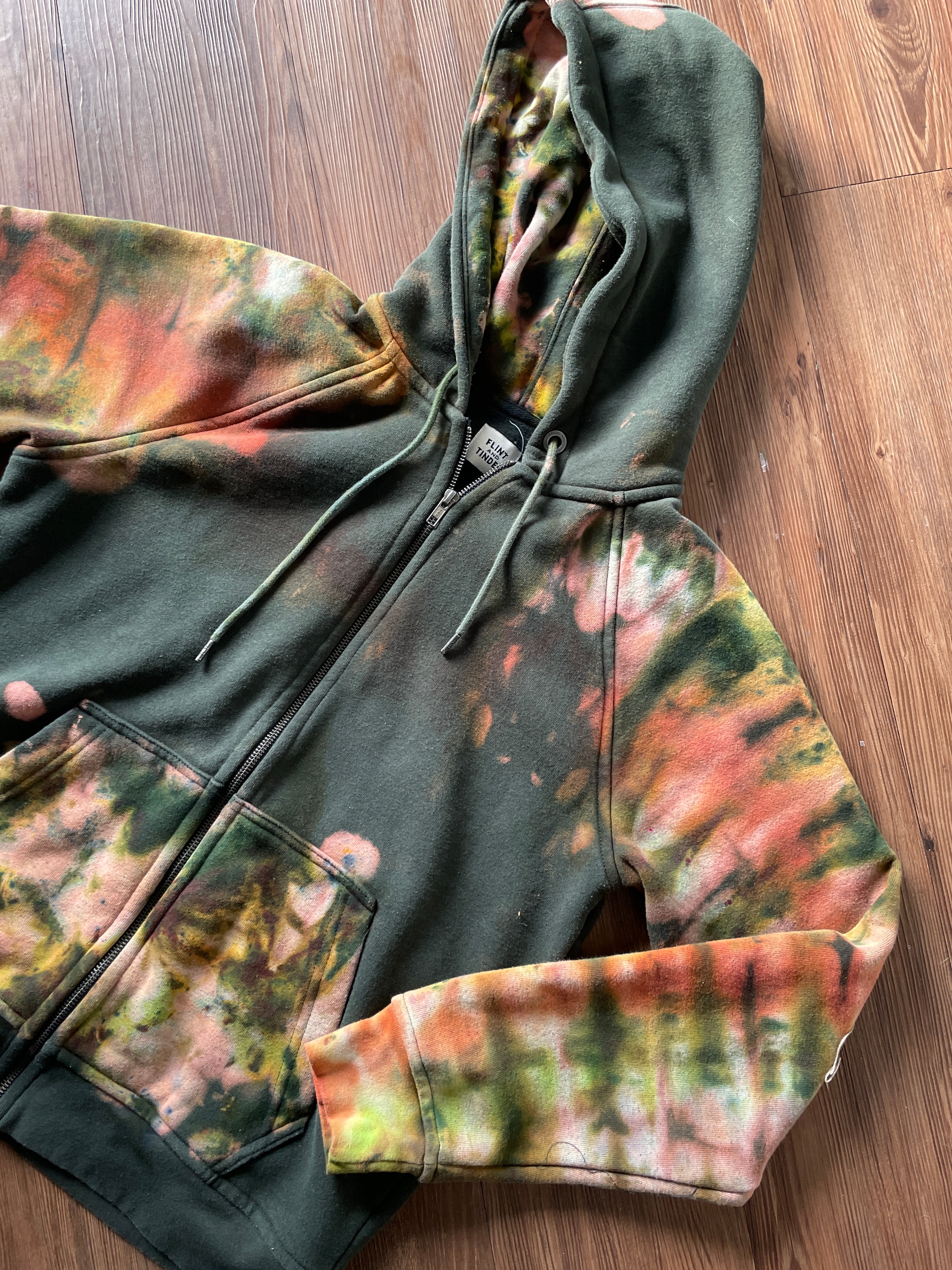 LARGE Men’s Huckberry Flint and Tinder 100-Year Handmade Tie Dye Sweatshirt | Forest Green, Orange, and Yellow Long Sleeve Hoodie