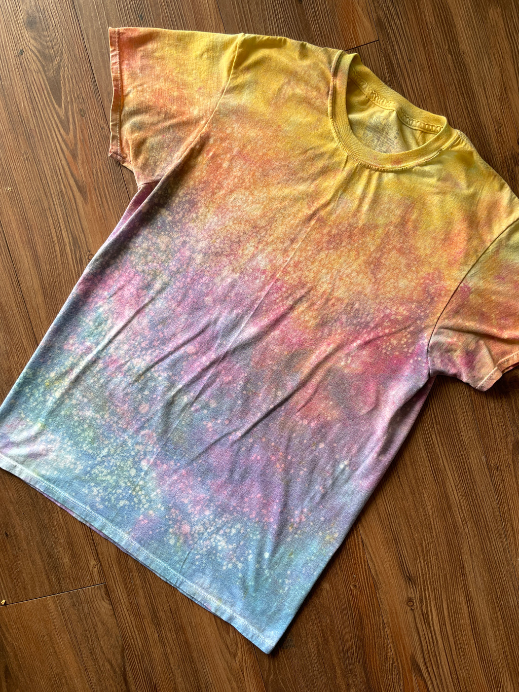 MEDIUM Men's Pastel Sunrise Galaxy Tie Dye T-Shirt | Blue, Pink and Yellow Ice Dye Short Sleeve