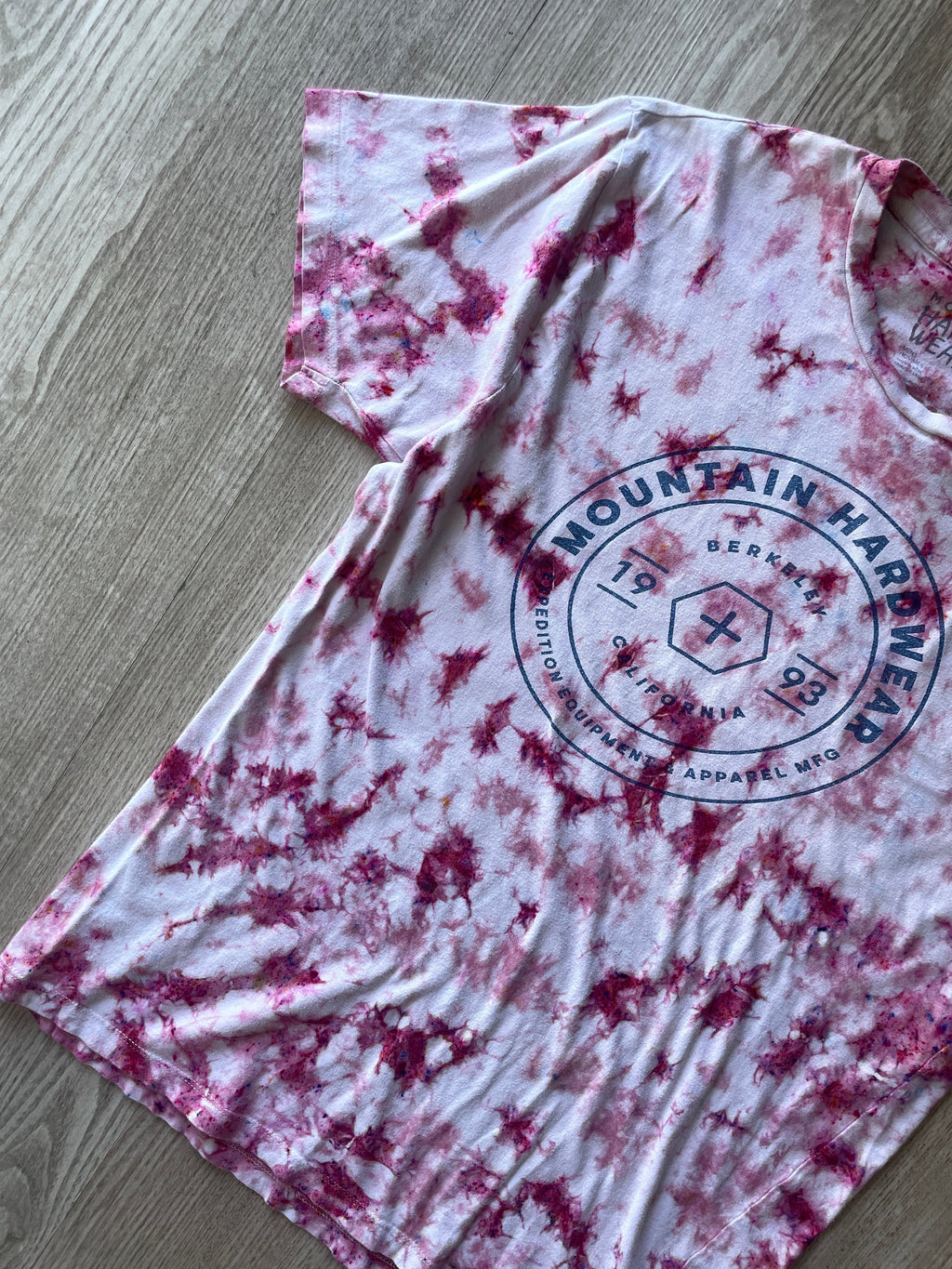 MEDIUM Men’s Mountain Hardwear Handmade Tie Dye Short Sleeve T-Shirt | One-Of-a-Kind Upcycled White and Pink "Funfetti" Crumpled Top