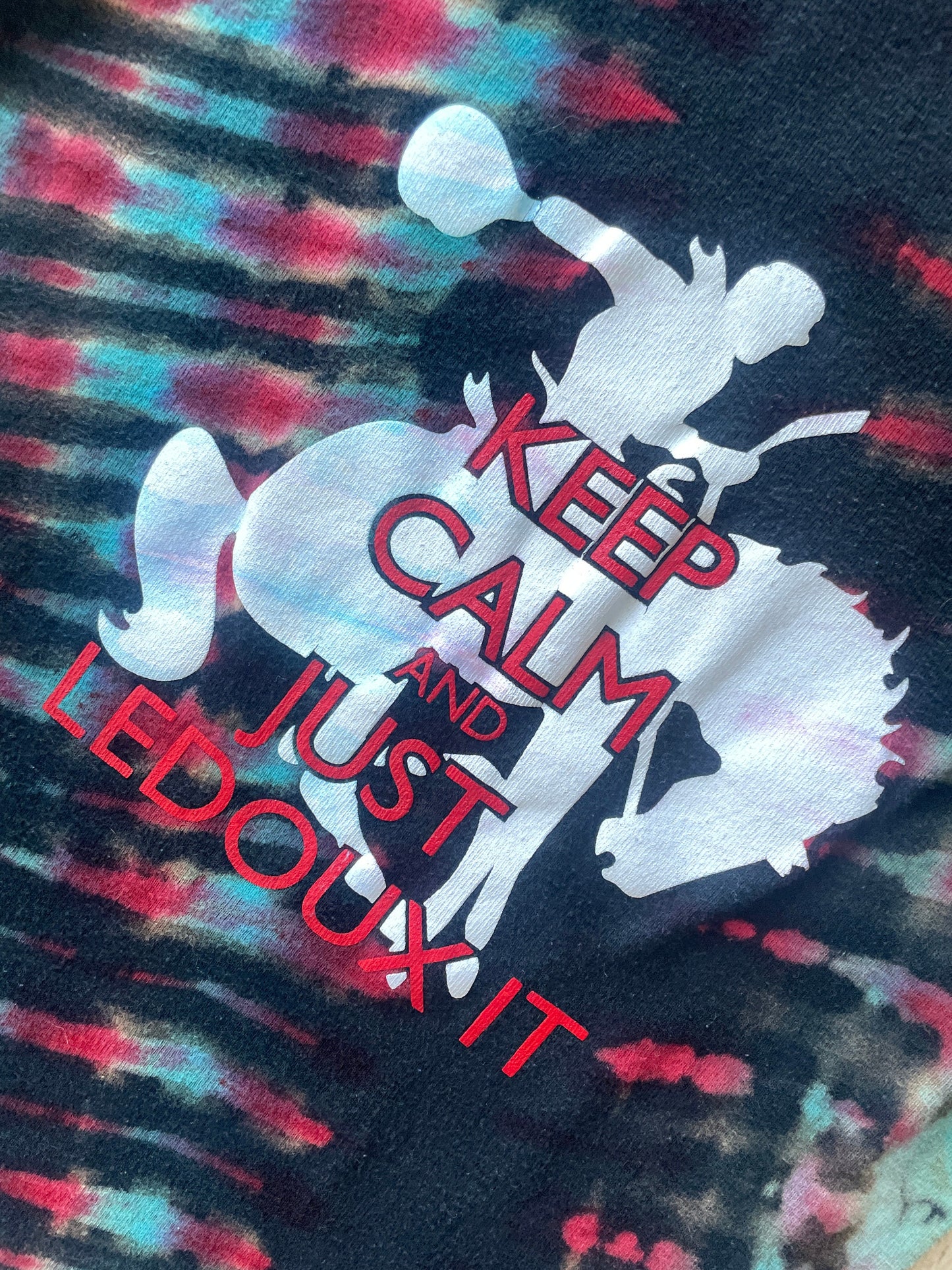LARGE Women's Chris LeDoux Keep Calm and LeDoux On Handmade Tie Dye Short Sleeve TShirt | One-Of-a-Kind Upcycled Red, Black, and Blue Top