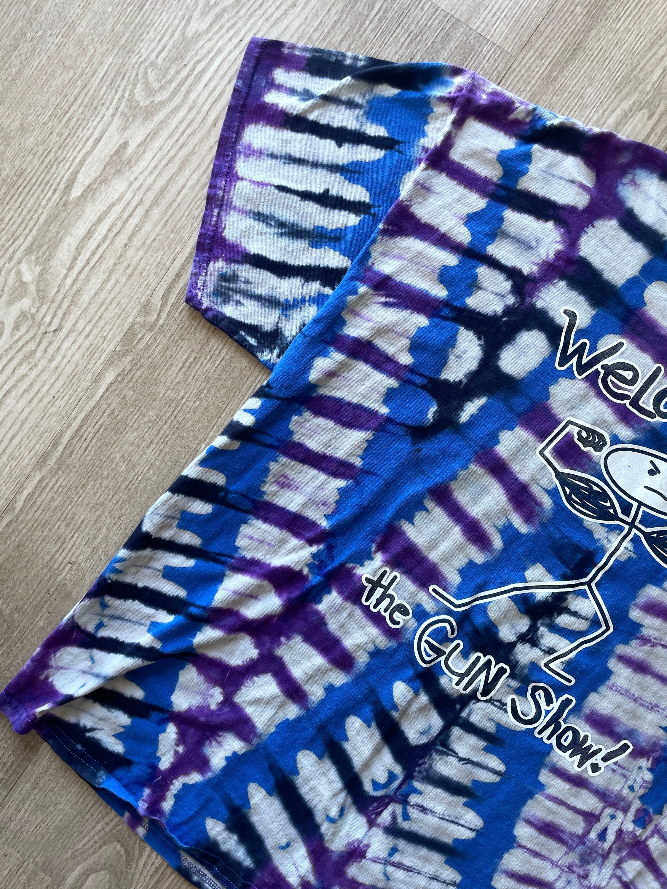 3XL Men's Welcome to the Gun Show Stick Figure Handmade Reverse Tie Dye Short Sleeve T-Shirt | One-Of-a-Kind Upcycled Blue and White  Top