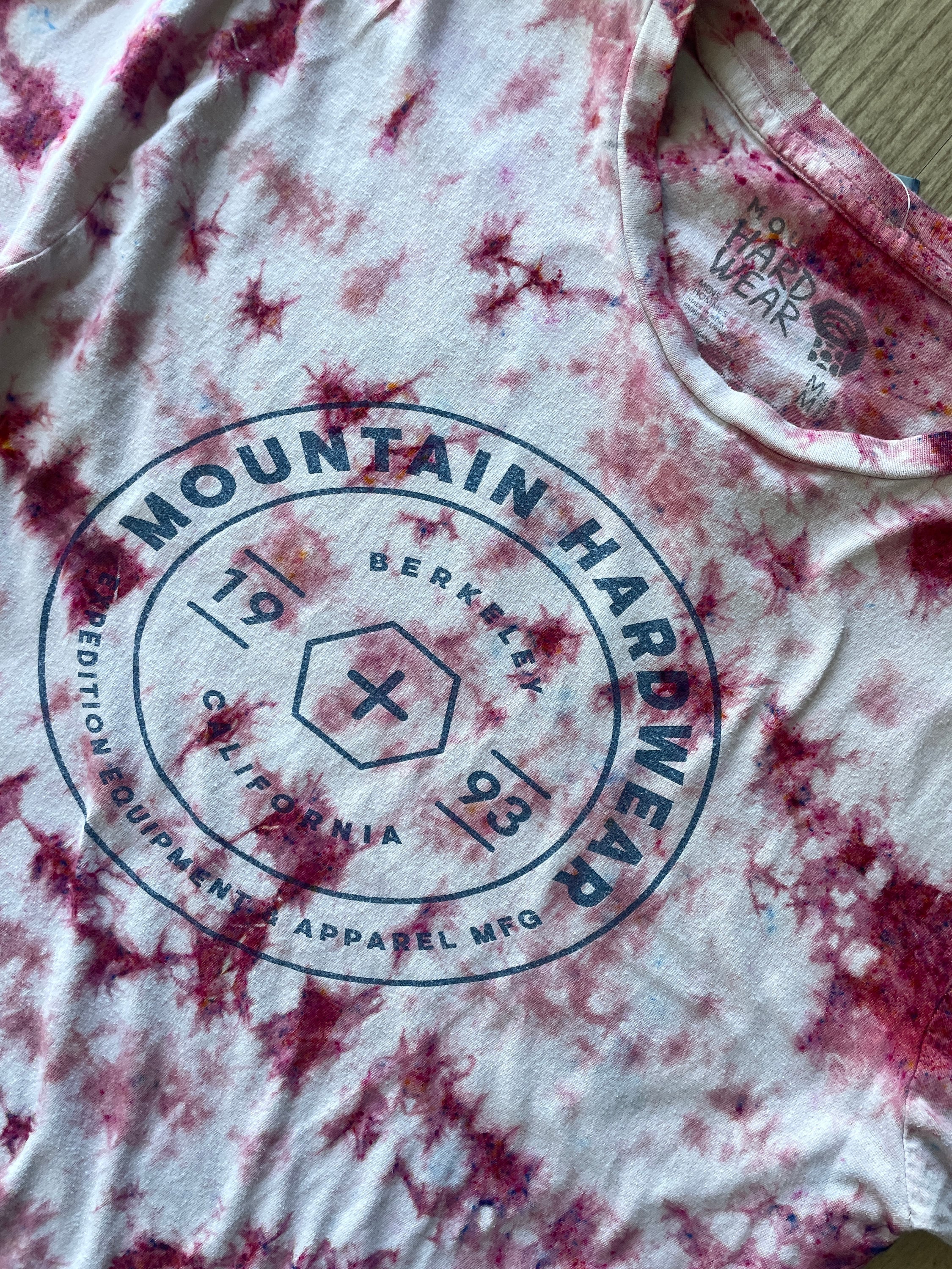 MEDIUM Men’s Mountain Hardwear Handmade Tie Dye Short Sleeve T-Shirt | One-Of-a-Kind Upcycled White and Pink "Funfetti" Crumpled Top