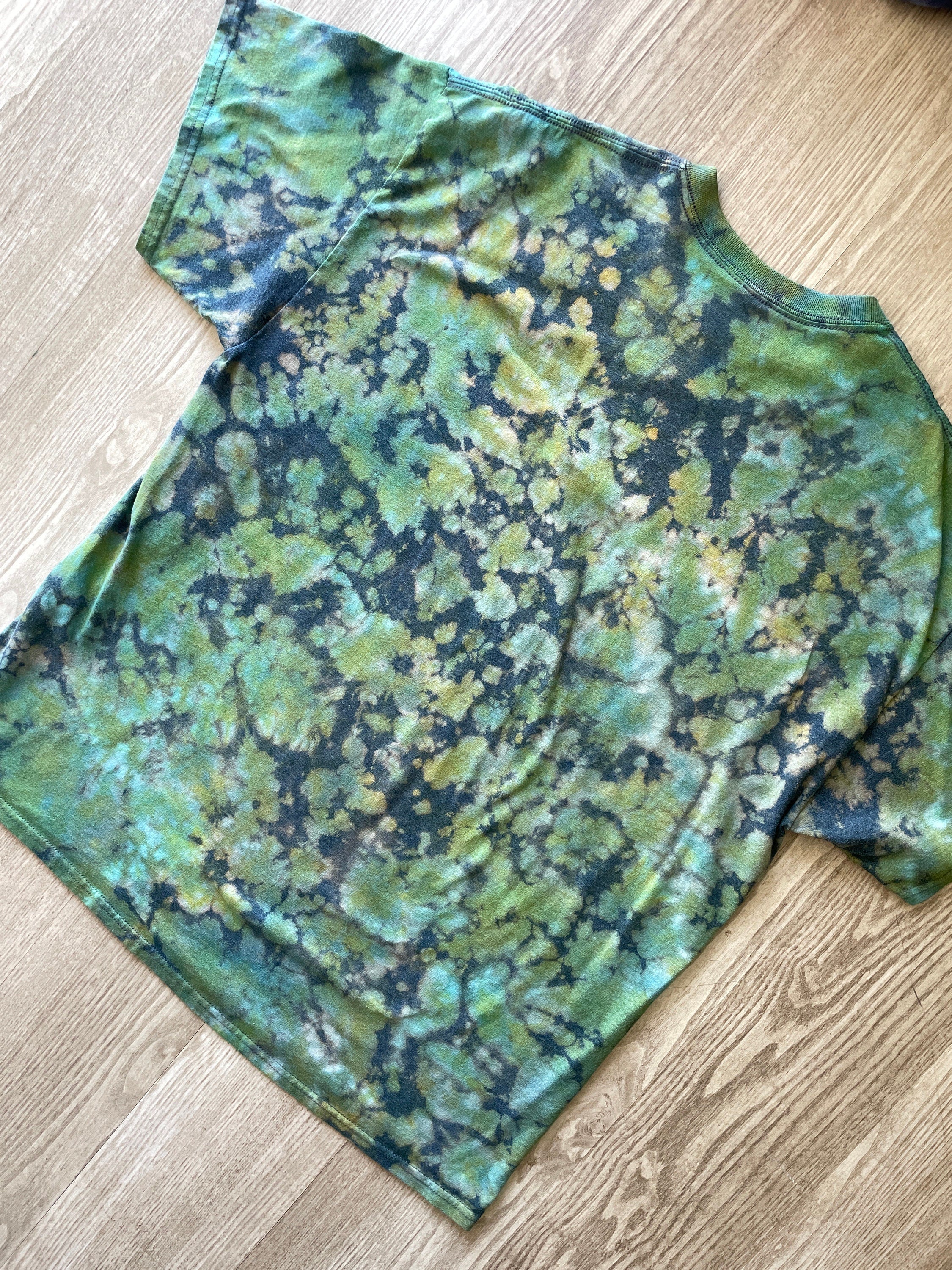 XL Men’s Alta Ski Area 75-Year Anniversary Handmade Reverse Tie Dye Short Sleeve T-Shirt | One-Of-a-Kind Upcycled Gray and Green Top