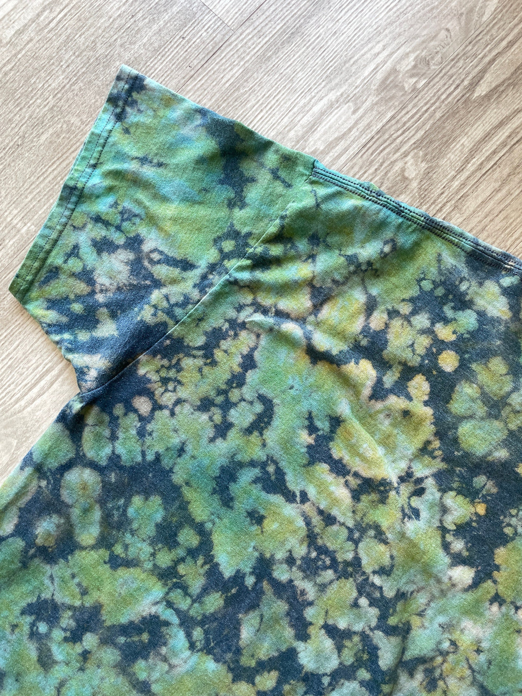 XL Men’s Alta Ski Area 75-Year Anniversary Handmade Reverse Tie Dye Short Sleeve T-Shirt | One-Of-a-Kind Upcycled Gray and Green Top