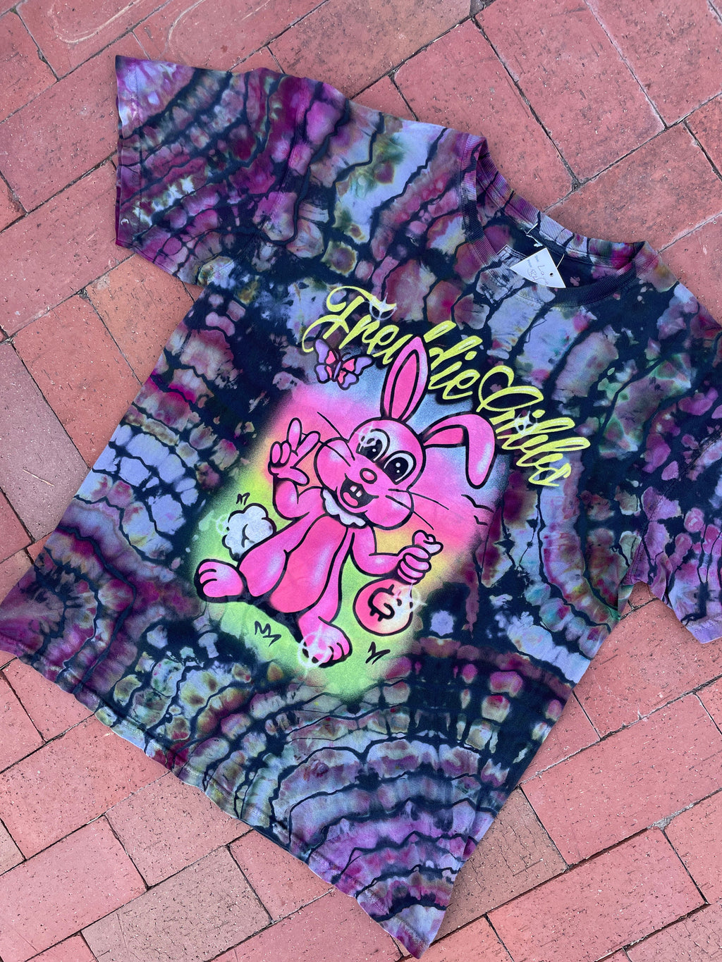 LARGE Men’s Freddie Gibbs Airbrush Bunny Reverse Tie Dye Short Sleeve T-Shirt | One-Of-a-Kind Upcycled Black and Blue Geode Top