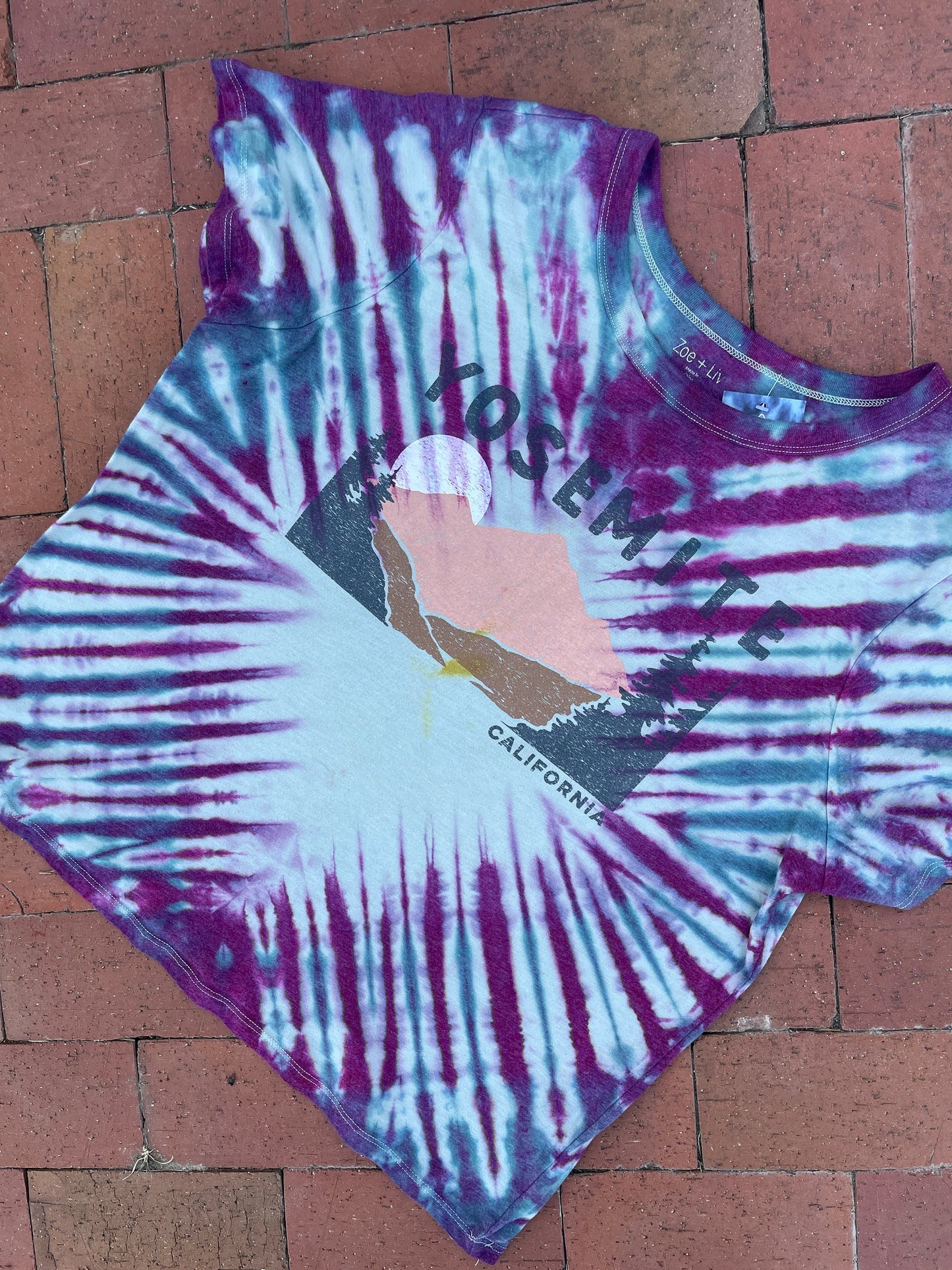 2XL Junior's Yosemite Mountains Tie Dye Short Sleeve T-Shirt | One-Of-a-Kind Upcycled Pink and Teal Graphic Tee
