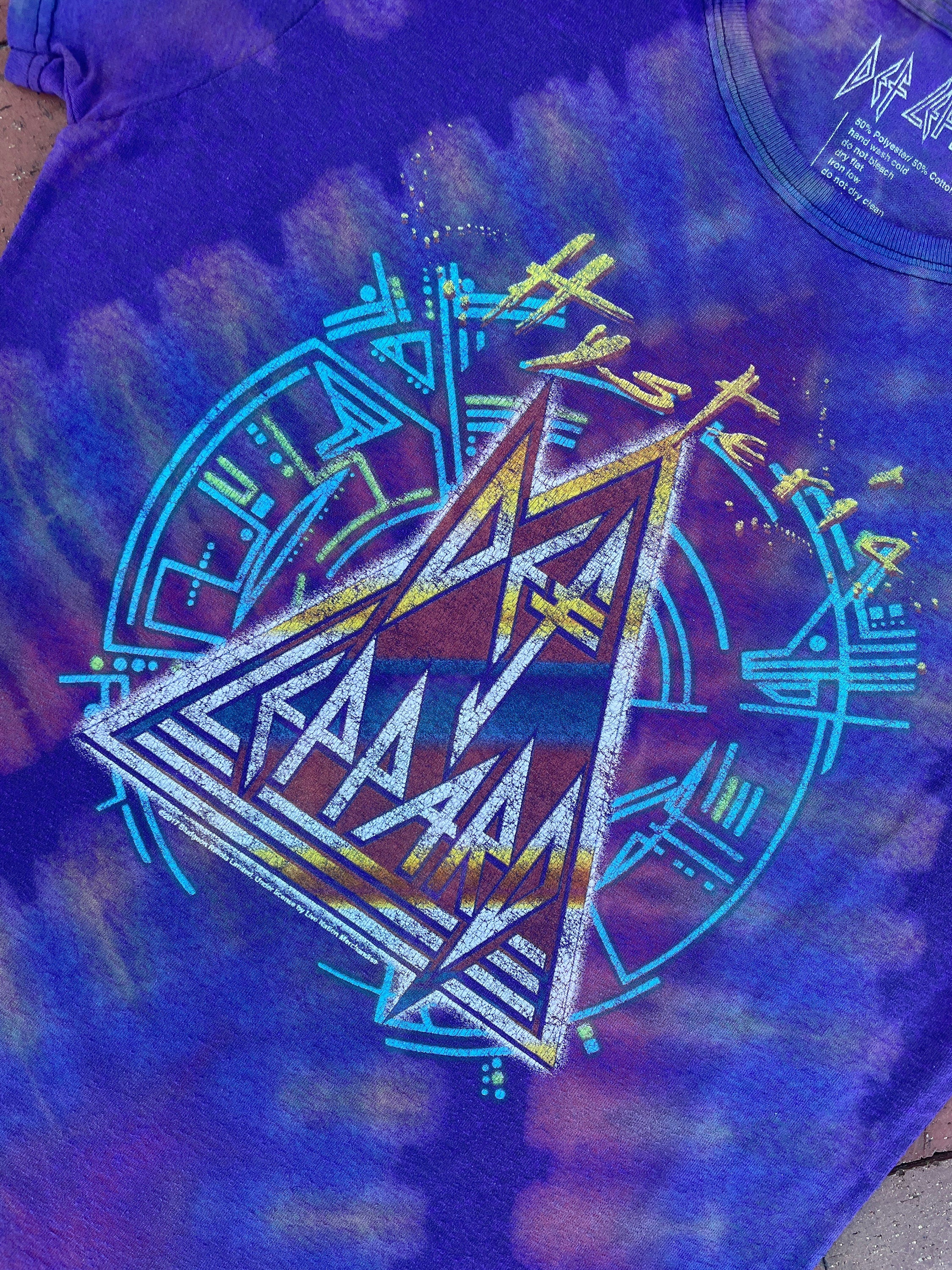 Medium Women's Def Leppard High Voltage Reverse Tie Dye Short Sleeve T-Shirt | One-Of-a-Kind Upcycled Purple and Pink Pleated Graphic Tee