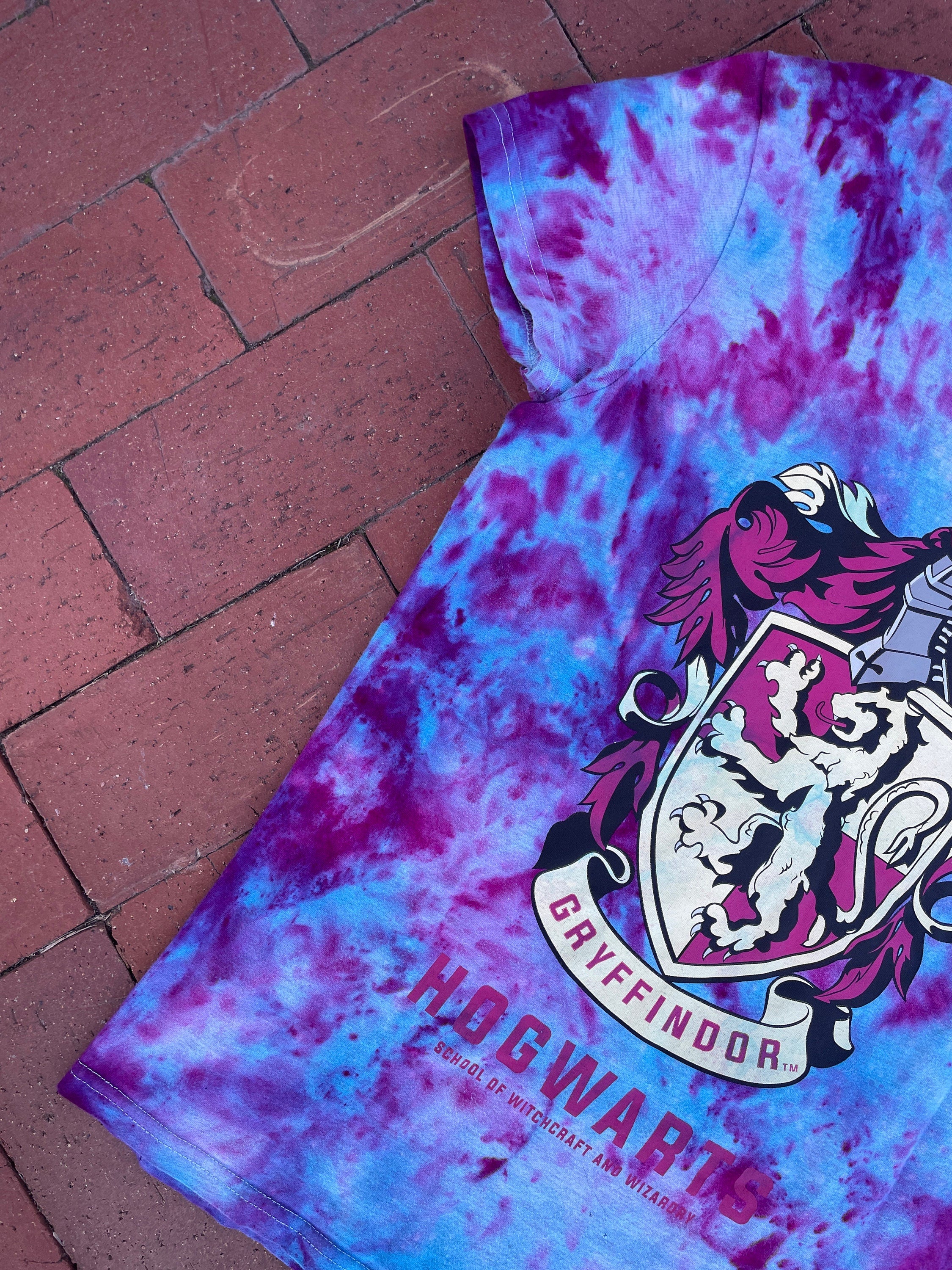 SMALL Women's Gryffindor Handmade Reverse Tie Dye Short Sleeve T-Shirt | One-Of-a-Kind Upcycled Pink and Blue Galaxy Ice Dye Top