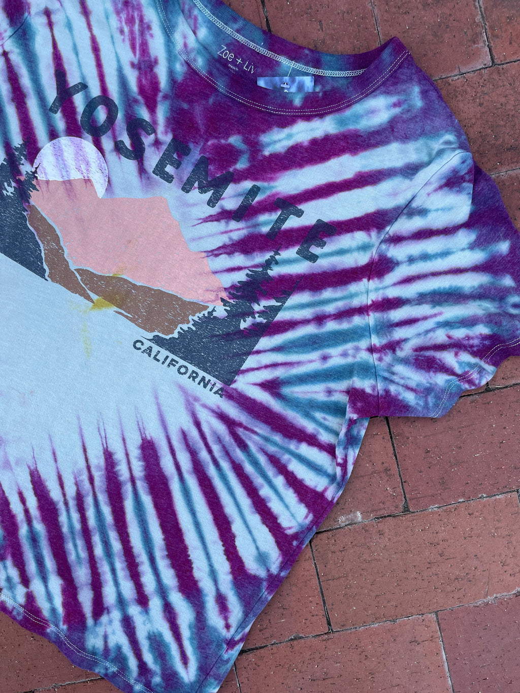 2XL Junior's Yosemite Mountains Tie Dye Short Sleeve T-Shirt | One-Of-a-Kind Upcycled Pink and Teal Graphic Tee