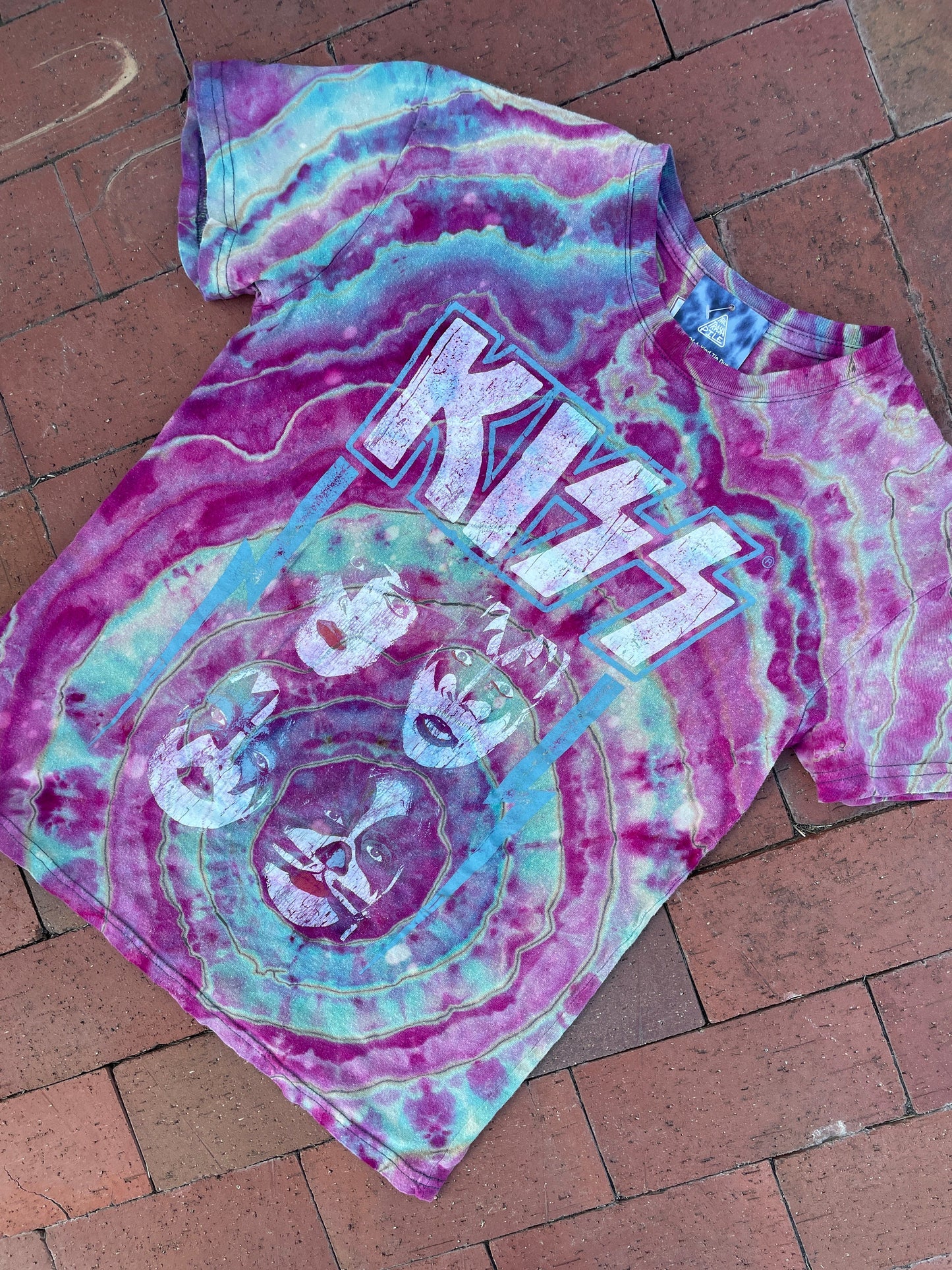 SMALL Women's KISS Handmade Reverse Tie Dye Short Sleeve T-Shirt | One-Of-a-Kind Upcycled Pink and Blue Galaxy Geode Top