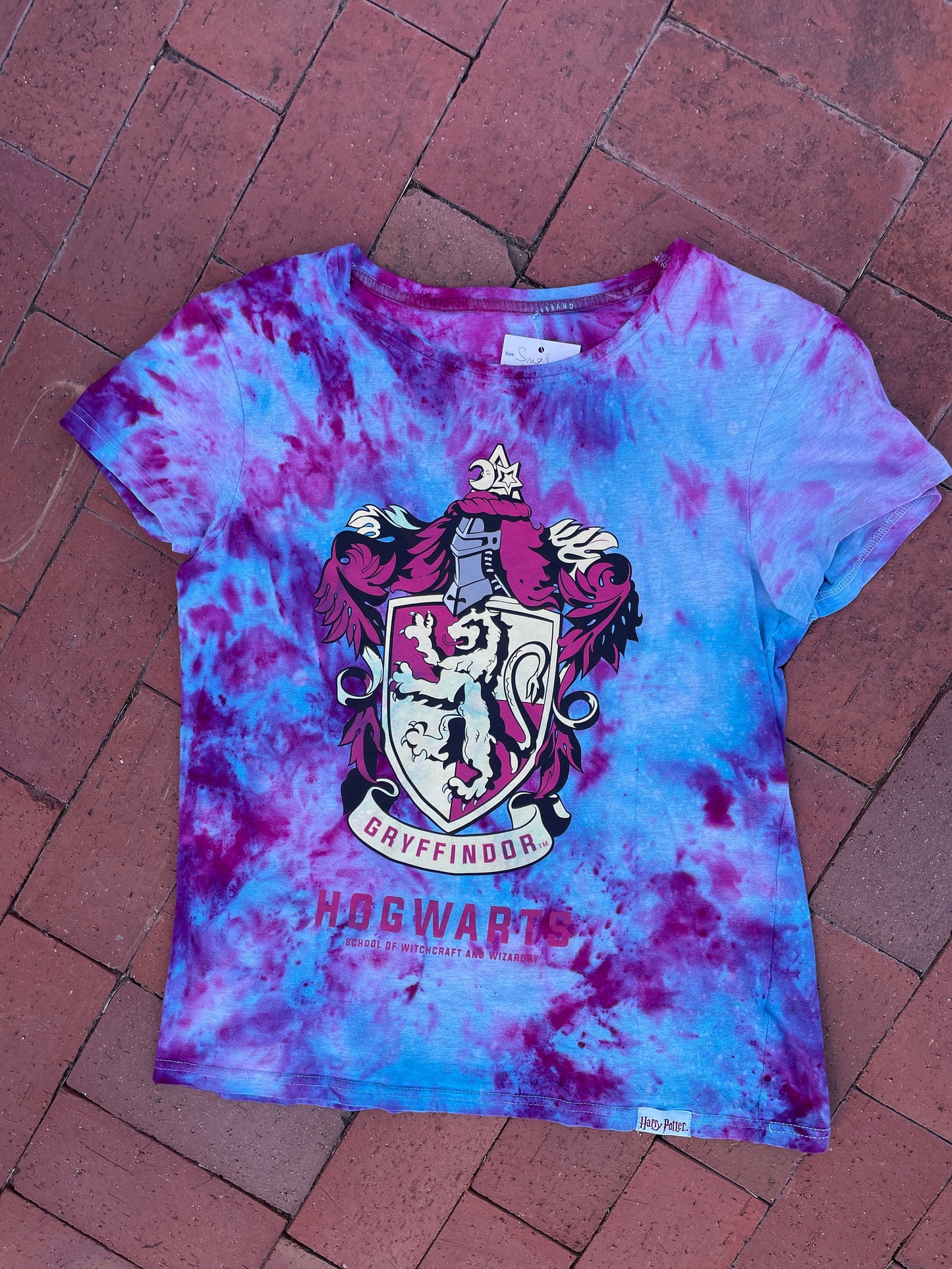 SMALL Women's Gryffindor Handmade Reverse Tie Dye Short Sleeve T-Shirt | One-Of-a-Kind Upcycled Pink and Blue Galaxy Ice Dye Top