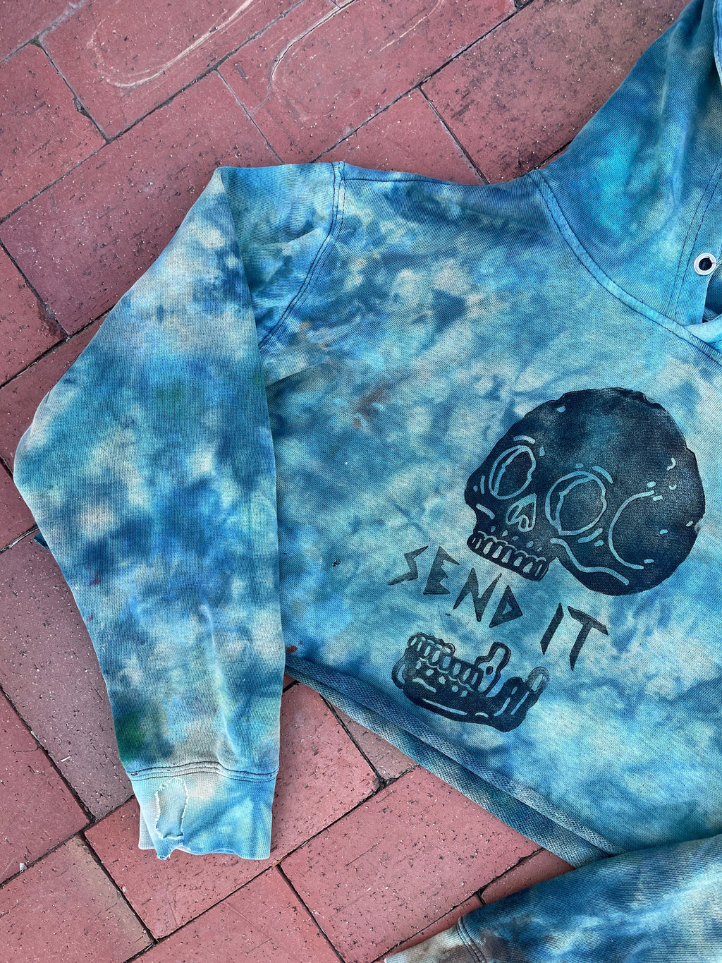 M/L Women's Hand-Printed Send It Skull Handmade Tie Dye Hoodie Crop Top | One-Of-a-Kind Upcycled Green and Blue Cropped Sweatshirt